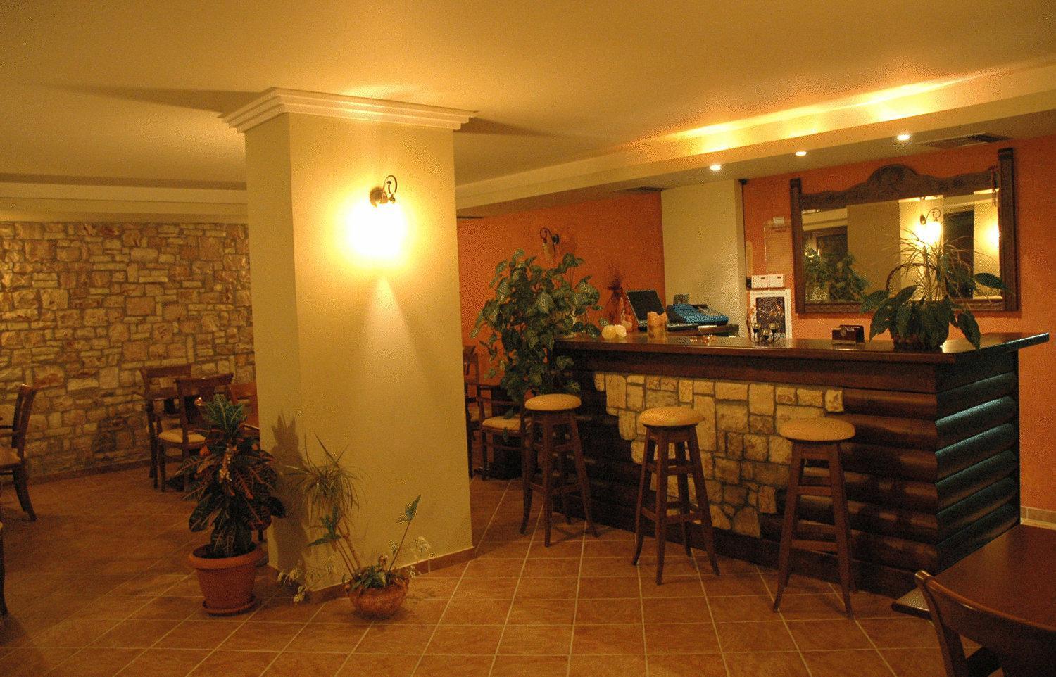 Aroanios Hotel Klitoria Luaran gambar